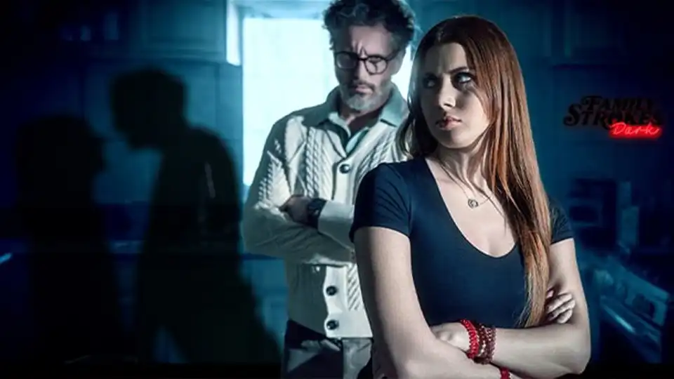 Stella Luxx – The Electra Cumplex