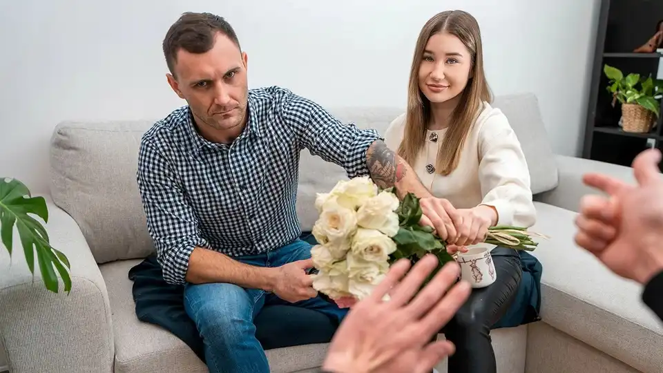 Hunt4K – Amalia Davis – Chlorophyll Chase